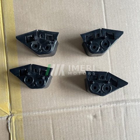 12D 807 184A, 12D 807 183A Bumper Bracket Volkswagen ID6