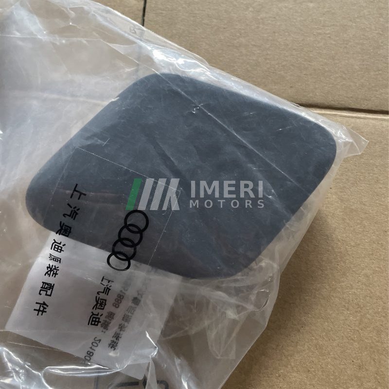 Cover - Audi Q5e tron - 1