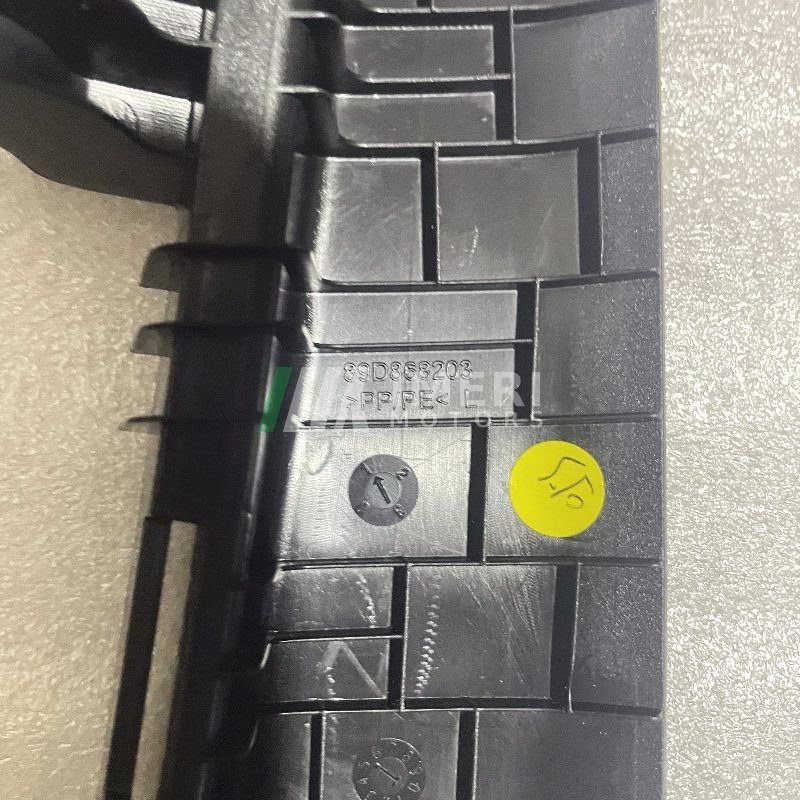89D 868 203 4PK, 89D 868 204 4PK A-Pillar Underlay (Left, Right) - Audi Q5e-tron - 3
