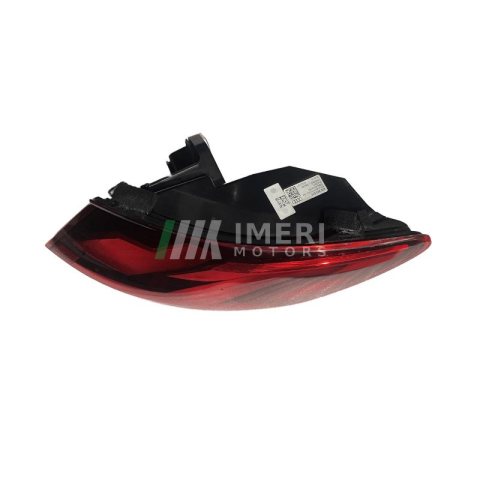 4CG 945 070 Right Rear Tail Light Audi Q6