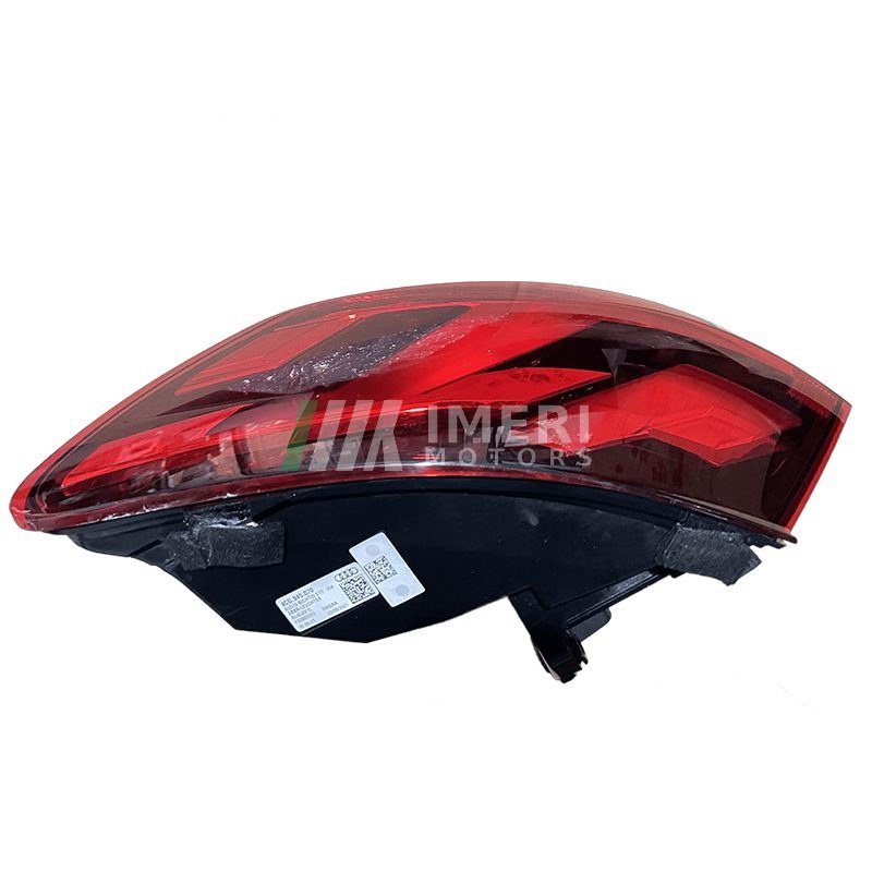 Tail Light (R) - Audi Q6 - 2