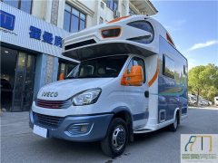 Iveco automatic C RV 3.0T - фото 1