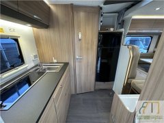 compactC RV 2.3T - фото 5