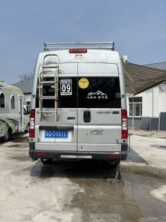 Dongfeng B RV 3.0L - фото 6