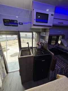 Dongfeng B RV 3.0L - фото 8