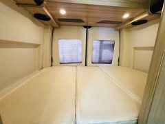 Maxus V80B RV 2.5L - фото 3