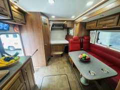 Isuzu 700P RV 5.2L - фото 6