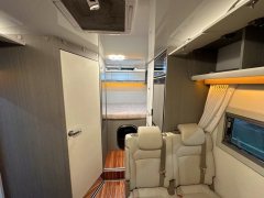 Isuzu off-road 4WD RV 5.2T - фото 8