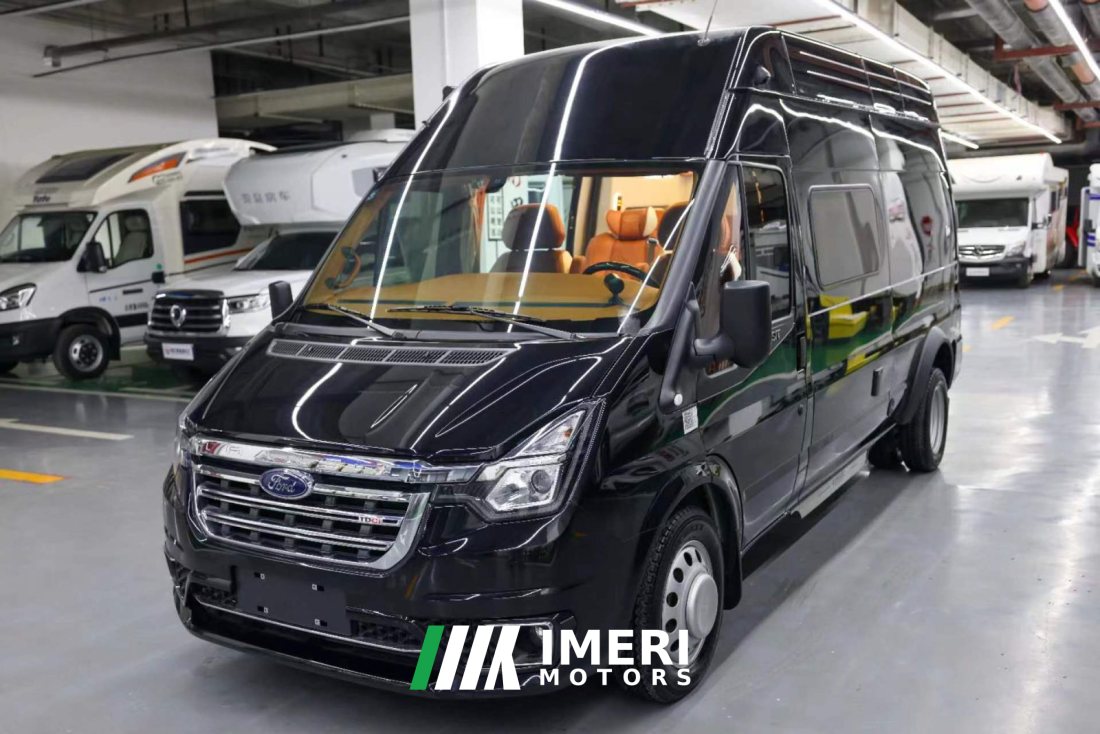 Ford JMC Pro B RV 2.2T - дом на колёсах из Китая