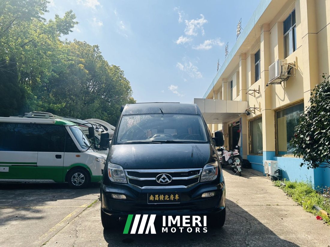 Maxus V80 RV 2.5L - дом на колёсах из Китая