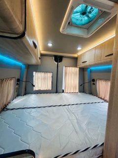 Maxus V80B RV 2.0L - фото 7