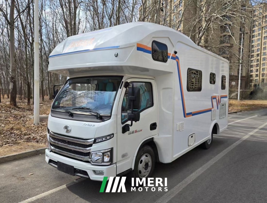 11S100 2.3L - дом на колёсах из Китая