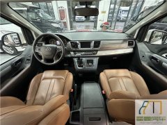 Maxus RG10 RV 2.0T - фото 7