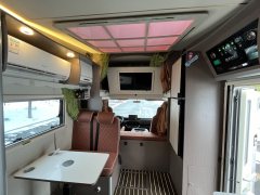 21 H500 RV 2.8L - фото 3