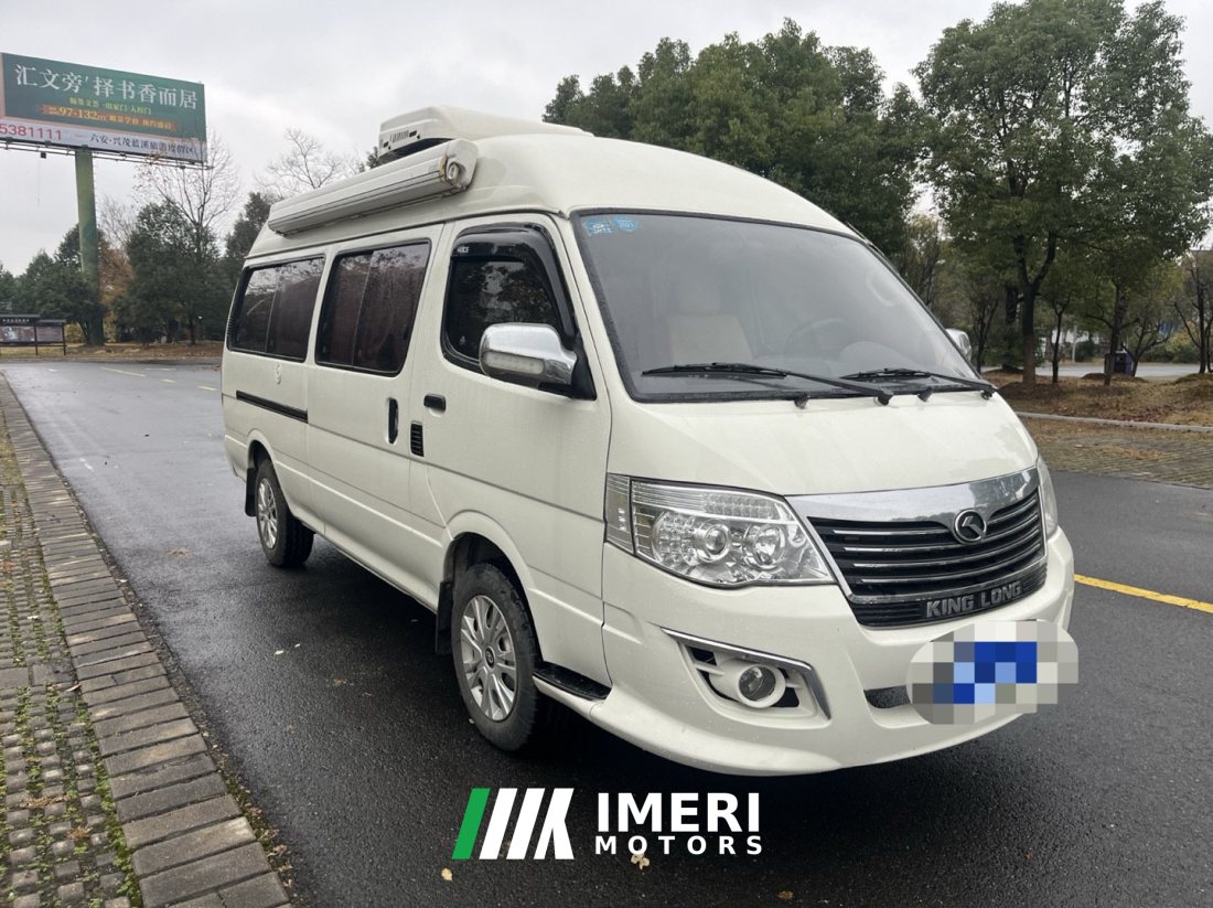 18 1.8L - дом на колёсах из Китая