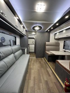 Isuzu RV 5.2L - фото 3