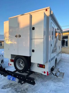 Isuzu RV 5.2L - фото 4