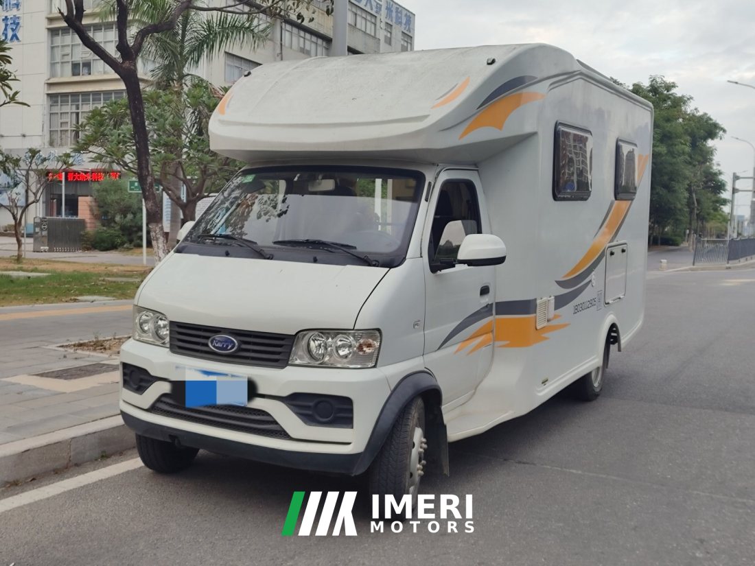 22 8 RV 1.6L - дом на колёсах из Китая