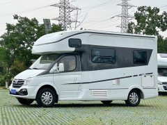 Maxus V80 Class C motorhome 2.0L - фото 1