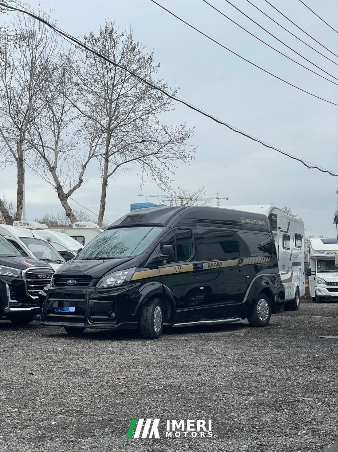 Ford 20 RV 2.0L - дом на колёсах из Китая
