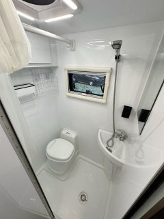 Maxus T70 4WD RV 2.0T - фото 7