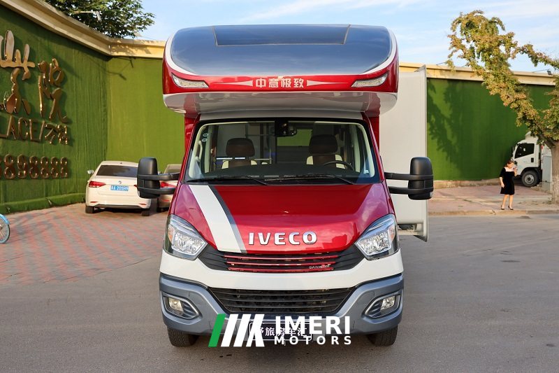 Iveco Zhongyi C RV - дом на колёсах из Китая