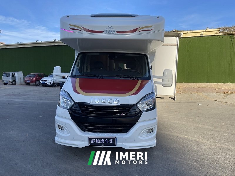 Iveco Longcui C RV 3.0T - дом на колёсах из Китая