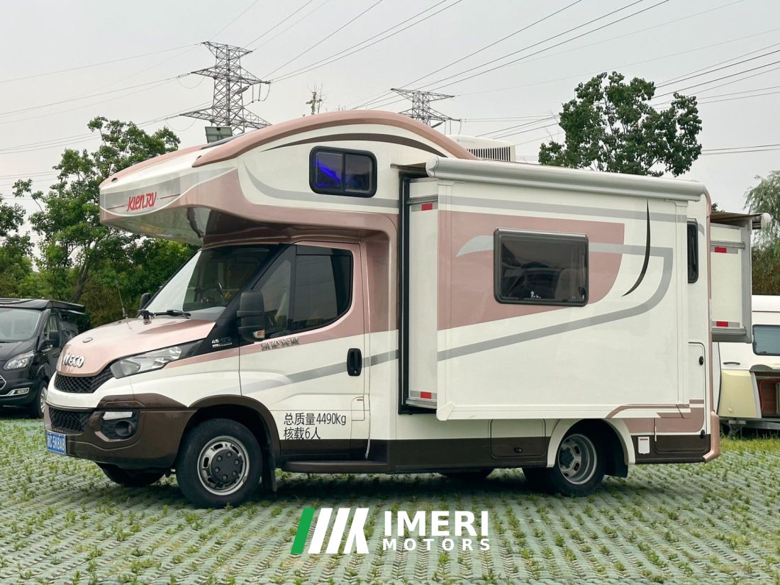 Iveco Yutong C RV 3.0T - дом на колёсах из Китая