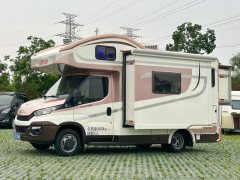 Iveco Yutong C RV 3.0T - фото 1