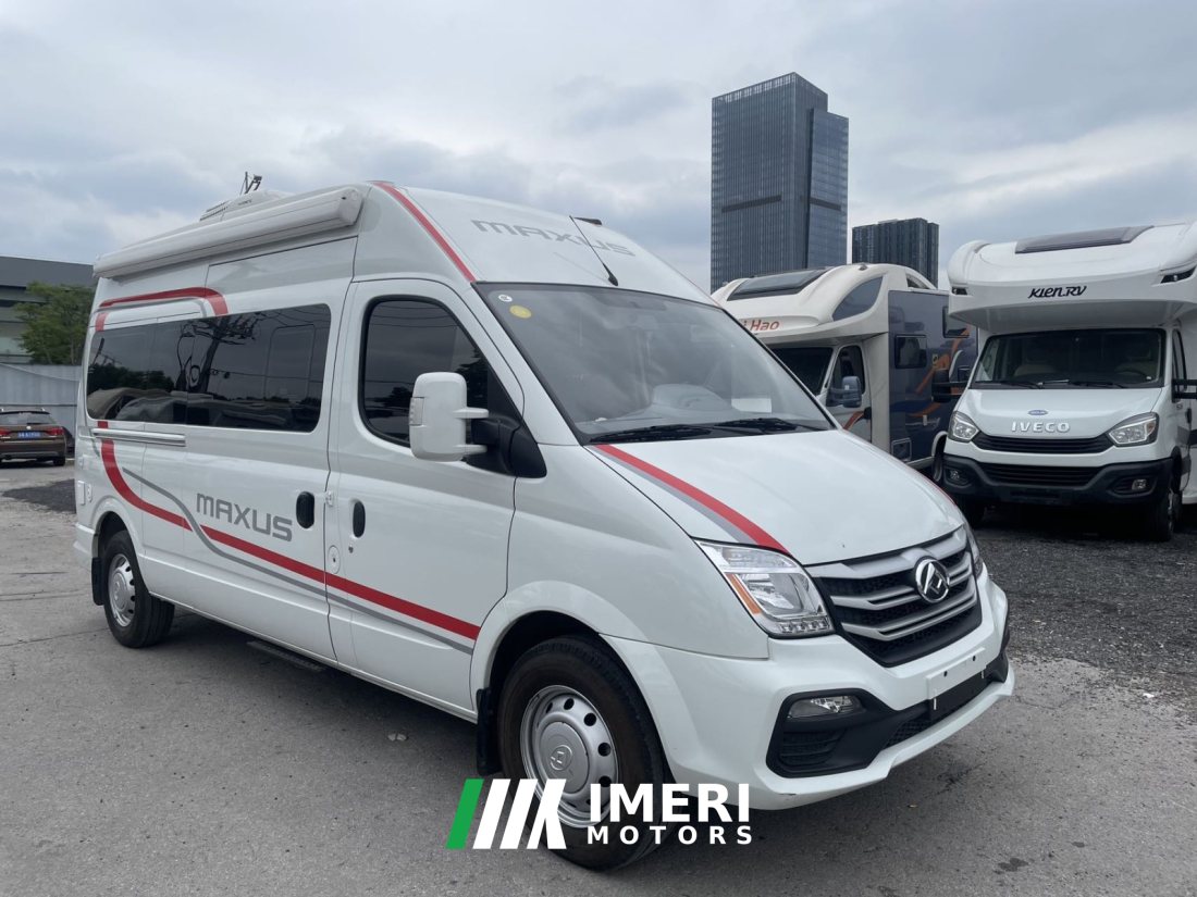 21 V80B RV 2.0T - дом на колёсах из Китая