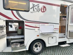 1H300 RV 2.0T - фото 2