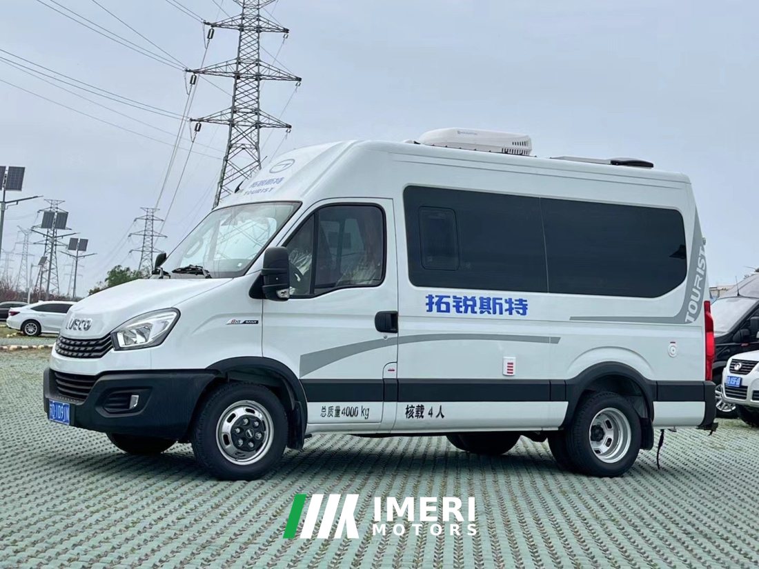 Trailstar Iveco B RV 3.0T - дом на колёсах из Китая