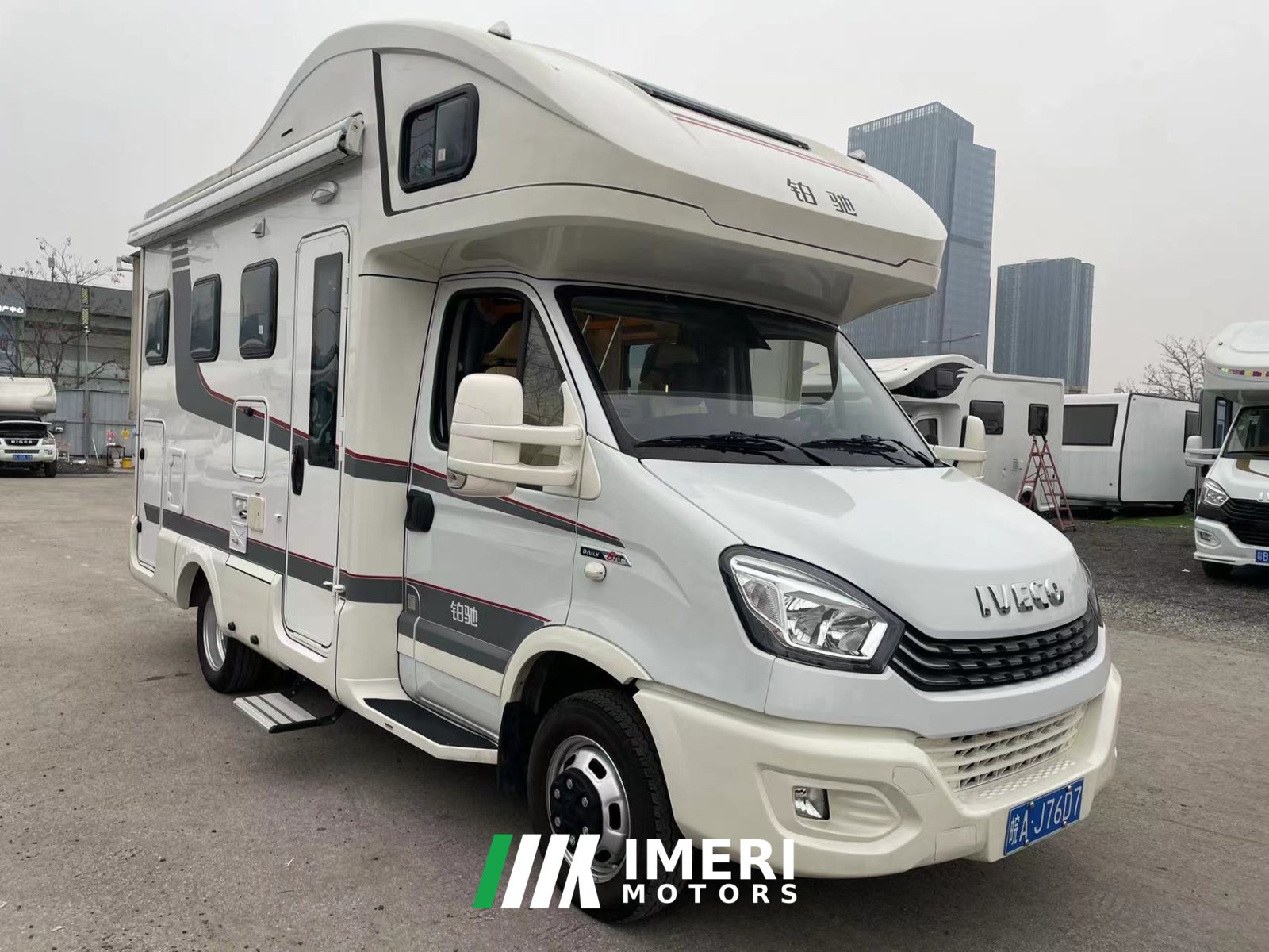 2022 Класс B (фургон)