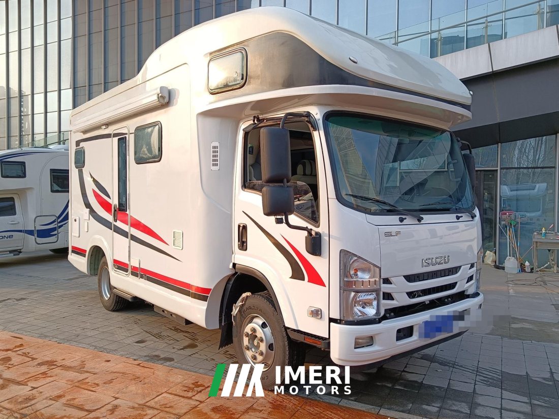 Isuzu 700P 5.2L - дом на колёсах из Китая