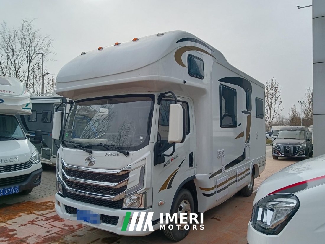 H300 RV 2.0L - дом на колёсах из Китая