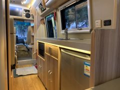 17 B RV 2.8L - фото 7