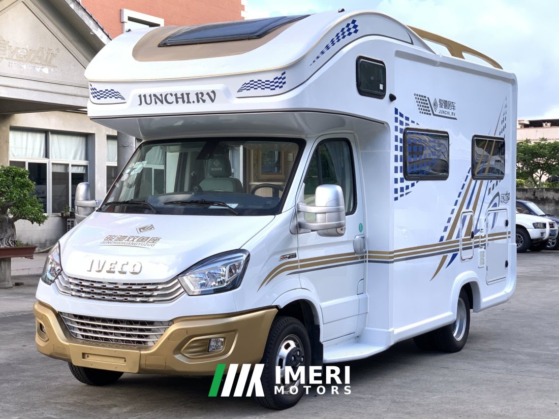 RV 3.0T - дом на колёсах из Китая