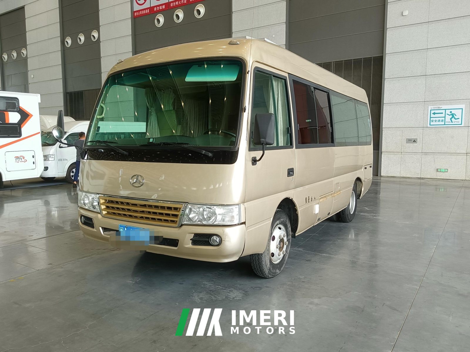Класс B (фургон) 2.8L