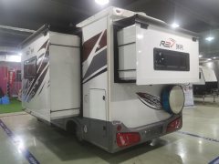 Ruifu S820 RV 3.0L - фото 7