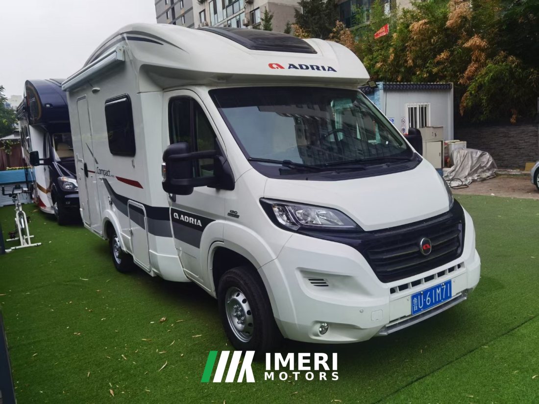 RV 2.3T - дом на колёсах из Китая