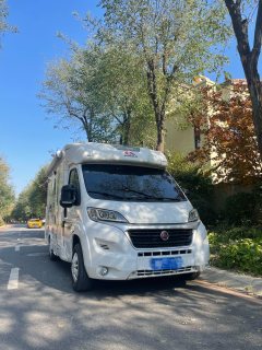 Adria Pathfinder 2.3L - фото 1