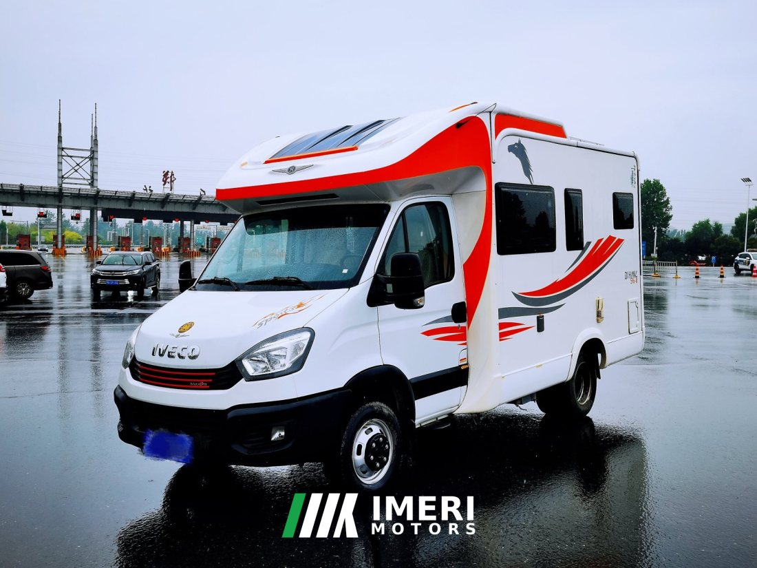 RV 3.0T - дом на колёсах из Китая