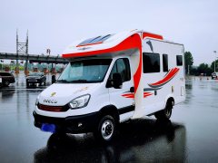 RV 3.0T - фото 1