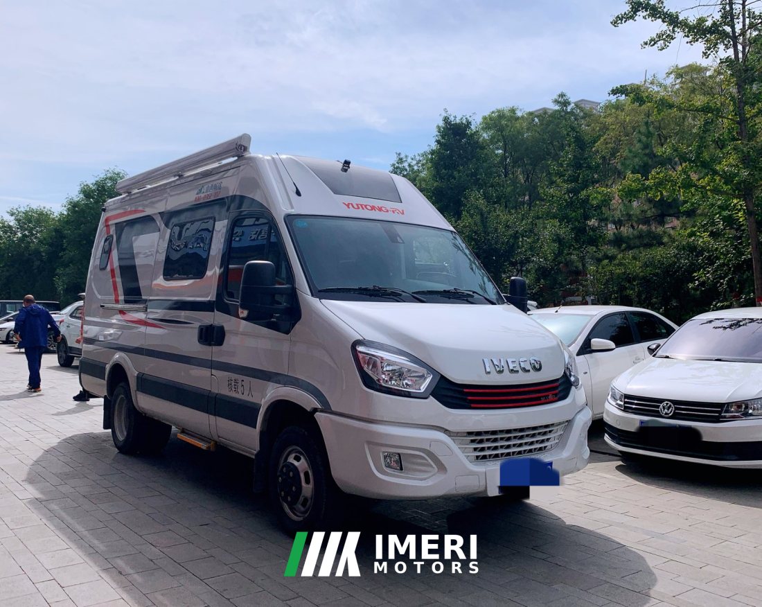 Iveco Yutong B RV 3.0T - дом на колёсах из Китая