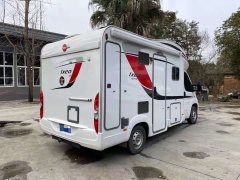 17 RV 3.0L - фото 1
