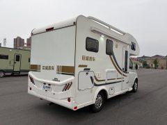 21 v80C RV 2.0L - фото 6
