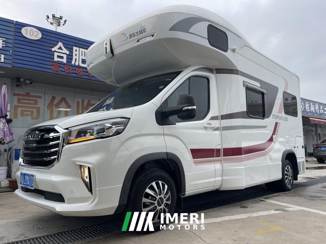 Living Home V90 Longitudinal Bed Flagship Edition 2.0L - дом на колёсах из Китая