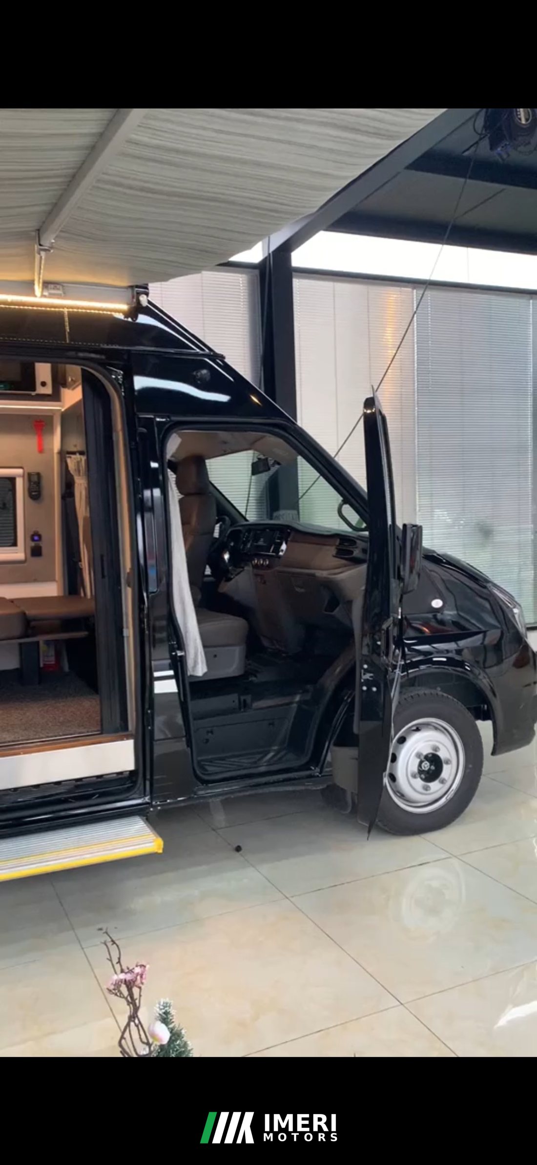 Ford f590 2.2T - дом на колёсах из Китая