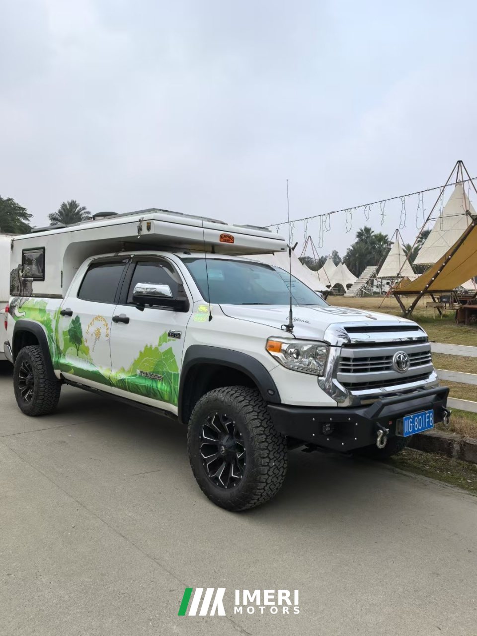 Ford F-350 5.7L - дом на колёсах из Китая