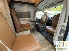 V80 RV 2.5L - фото 7